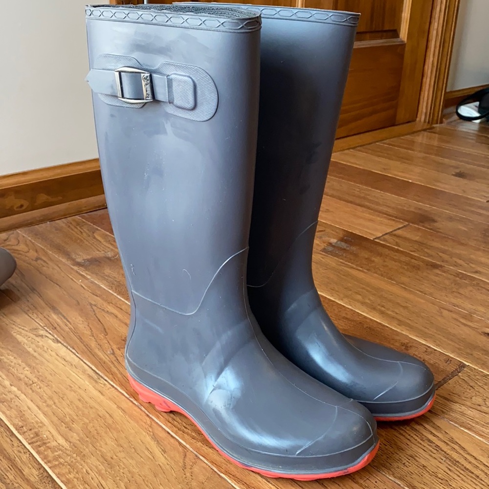 Kamik rain boots